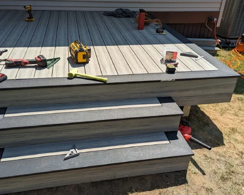 Deck & Decor